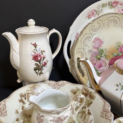 LOT 106: Antique Porcelain OHME Hermann Old Ivory Silesia Germany China, Octagonal Teapot by Gibbons of England, Electric Teapot, Bavaria...