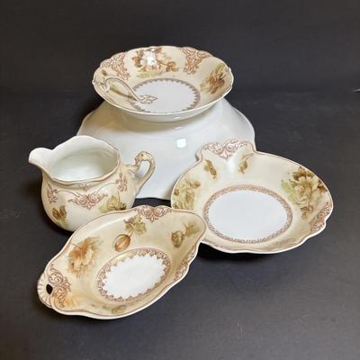 LOT 106: Antique Porcelain OHME Hermann Old Ivory Silesia Germany China, Octagonal Teapot by Gibbons of England, Electric Teapot, Bavaria...