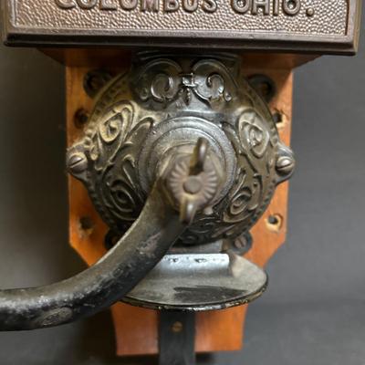 LOT 107: Antique Golden Rule Coffee Grinder Citizen Wholesale Supply Company - Hand Cranked