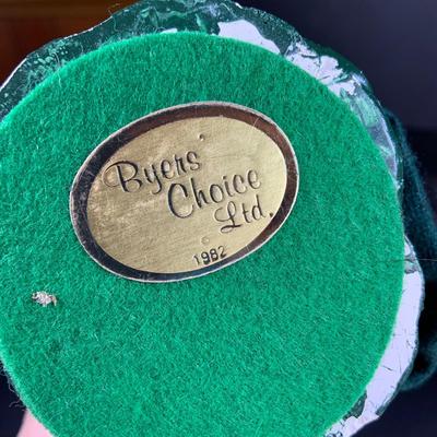 LOT 115: Collection of Four (4) Vintage Byers Choice Caroler Two (2) Women with Muff Hand Warmers and Two (2) Men with Sheet Music all...