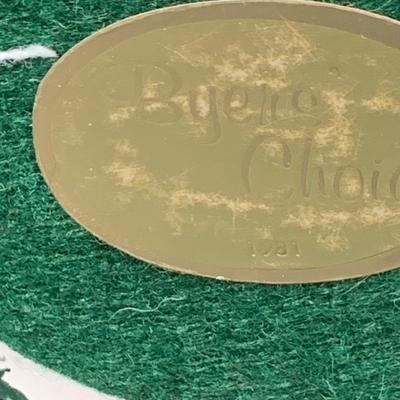 LOT 115: Collection of Four (4) Vintage Byers Choice Caroler Two (2) Women with Muff Hand Warmers and Two (2) Men with Sheet Music all...