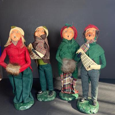 LOT 115: Collection of Four (4) Vintage Byers Choice Caroler Two (2) Women with Muff Hand Warmers and Two (2) Men with Sheet Music all...
