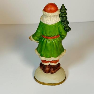 LOT 118: Collection of Irish Santas Including Danbury Mint "Irish Santa" , Lefton Christmas In Killerney Music Box and More