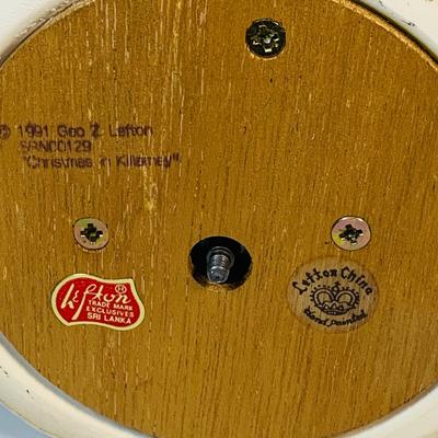 LOT 118: Collection of Irish Santas Including Danbury Mint "Irish Santa" , Lefton Christmas In Killerney Music Box and More