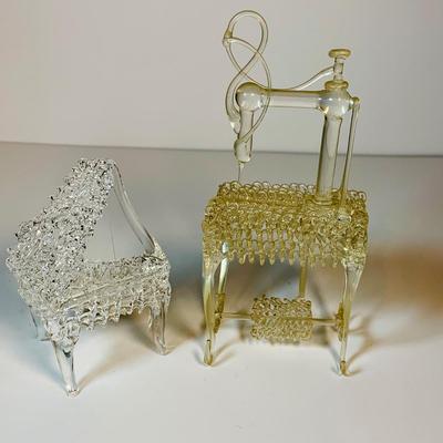 LOT 119: Beautiful Spun Glass Ornaments, Including Christmas Tree, Pulled Glass Animals, Blown Glass Ornaments and More