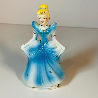 LOT120: Disney Porcelain Figurines and Music Box. Vintage Schmid Snow White and Friends Music Box, Mary Poppens and Cinderella Figurines