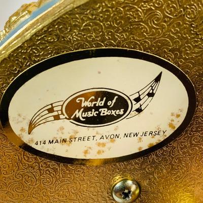 LOT124: Collection of VIntage Victorian Inspired Music Boxes/Trinket Boxes - San Francisco Music Box Co "Lara's Theme" Pop...