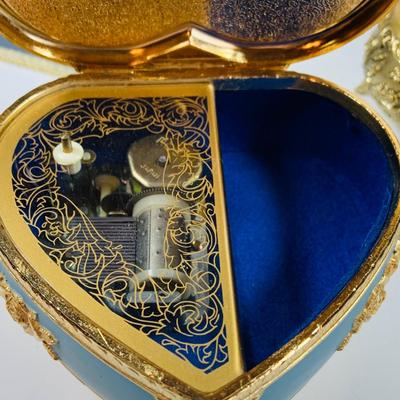 LOT124: Collection of VIntage Victorian Inspired Music Boxes/Trinket Boxes - San Francisco Music Box Co "Lara's Theme" Pop...