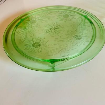 LOT128: Vintage Green Uranium Glass Bowl and Etched Cake Plate