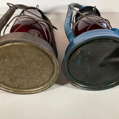 LOT 136: Vintage Dietz Oil Lanterns (3)