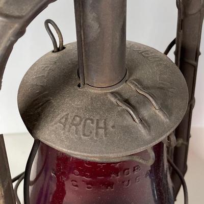 LOT 136: Vintage Dietz Oil Lanterns (3)