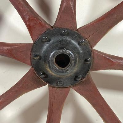 LOT 140: Vintage Syroco Inc Plastic Hanging Horse, Small Wood / Metal Wagon Wheel and Primitive Ice Tpmgs