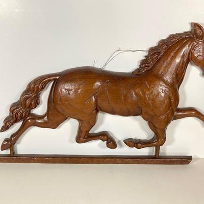 LOT 140: Vintage Syroco Inc Plastic Hanging Horse, Small Wood / Metal Wagon Wheel and Primitive Ice Tpmgs