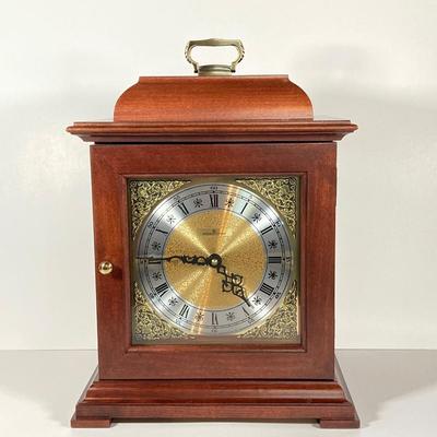 LOT 141: Vintage Bradford Highland S-9 Mantle Clock and Brass Table Lamp