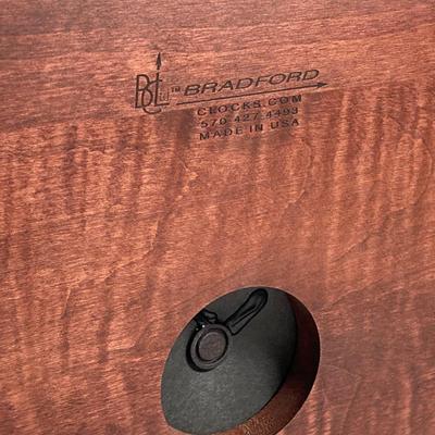 LOT 141: Vintage Bradford Highland S-9 Mantle Clock and Brass Table Lamp