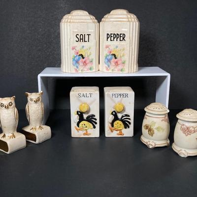 LOT 147: Vintage Salt and Pepper Collection