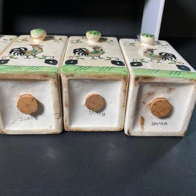 LOT 148: Vintage Japan Rooster Ceramic Spice Jar Set with Vinegar and Oil Bottles
