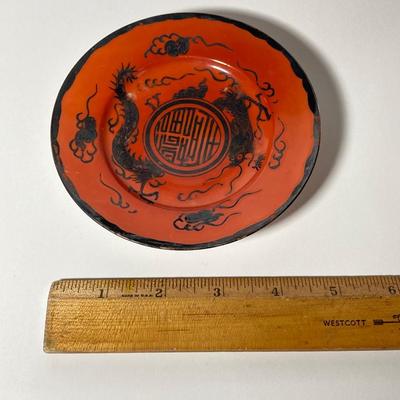 LOT 150: Antique / Vintage Asian Red / Coral and Black Dragon Themed Dinnerware Set