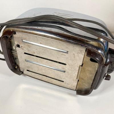 LOT 152: Vintage General Electric Toaster, Manning - Bowman Coffee Percolator, Butter Dish and West Bend Aluminum Cake Serving Tray