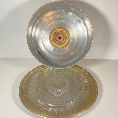 LOT 152: Vintage General Electric Toaster, Manning - Bowman Coffee Percolator, Butter Dish and West Bend Aluminum Cake Serving Tray