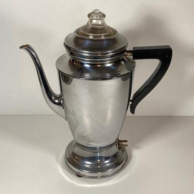 LOT 152: Vintage General Electric Toaster, Manning - Bowman Coffee Percolator, Butter Dish and West Bend Aluminum Cake Serving Tray