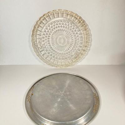 LOT 152: Vintage General Electric Toaster, Manning - Bowman Coffee Percolator, Butter Dish and West Bend Aluminum Cake Serving Tray