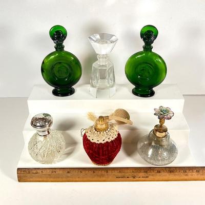 LOT 154: Vintage Perfume and Perfume Bottles - France Art Deco, DeVilbiss, Demi-Jour, Coco Chanel and More