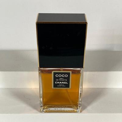 LOT 154: Vintage Perfume and Perfume Bottles - France Art Deco, DeVilbiss, Demi-Jour, Coco Chanel and More