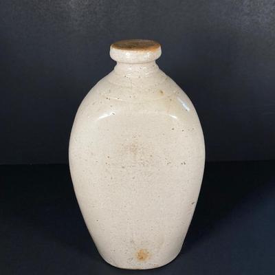 LOT 157: Antique Henderson (Dorchester Pottery Wk's) Foot Warmer Crock