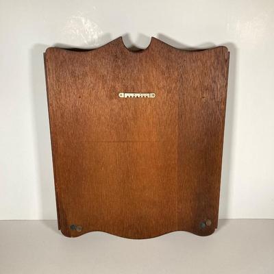 LOT 159: "The Bi-Centennial Spoon Collection" from The Franklin Mint with Wooden Display Rack