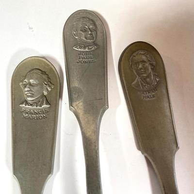 LOT 159: "The Bi-Centennial Spoon Collection" from The Franklin Mint with Wooden Display Rack