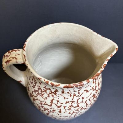 LOT 190: Vintage Stoneware: Blue 9" Made in USA Mixing Bowl, Roseville USA #346 Small Crock & Made in USA Red Spongeware Pitcher