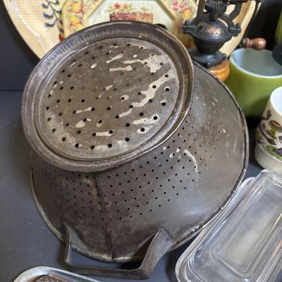 LOT 192: Vintage Primitive Colandar w/Vintage Kitchen Utensils, Anchor Hocking Fire King Coffee/Tea Mug, Unmarked Frog Coffee/Tea Mugs...