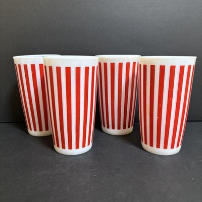 LOT 93: Vintage Hazel Atlas Collections of Glassware: Set of 4 Red Candy Stripe & White Tumblers, Moderntone Platonite...
