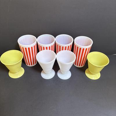 LOT 93: Vintage Hazel Atlas Collections of Glassware: Set of 4 Red Candy Stripe & White Tumblers, Moderntone Platonite...