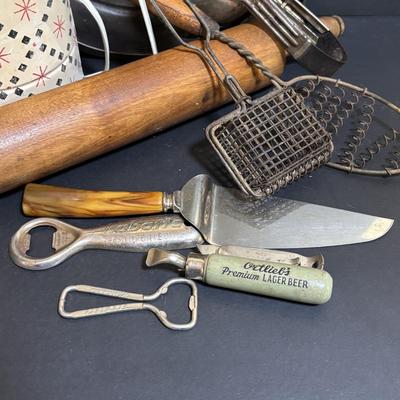 LOT 198: Vintage Country Kitchen Utensils
