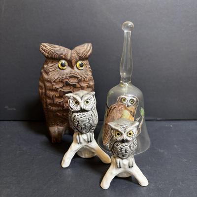 LOT 198: Vintage Wizard/Merlin San Francisco Music Box, Goebel Owls, Snow Owl Decanter, 3 Oil Lamps, Wooden Carved Owl & More