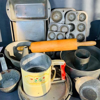 LOT 219: Vintage Kitchen Baking Pans, Sheet, Muffin Tins, Pie Pans, Sifters, Strainers and More