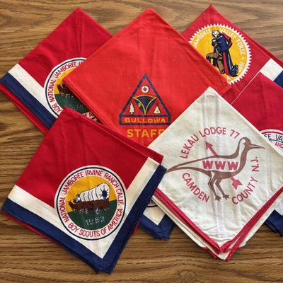 LOT 805: Vintage Boy Scout Bandanas (20)