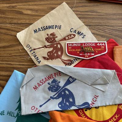 LOT 805: Vintage Boy Scout Bandanas (20)