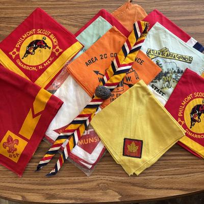 LOT 800: Vintage Boy Scout Bandanas