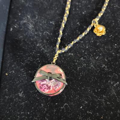 Betsy Johnson Hatbox Necklace