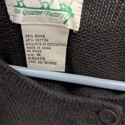 The Quacker Factory Size 2X & 1X Sweaters