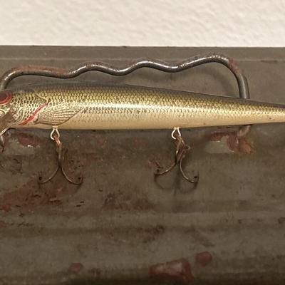 Vtg. Tackle box & tackle