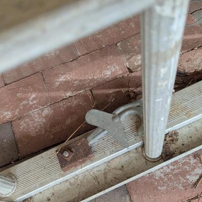 Aluminum Ladder Approx 15 Feet