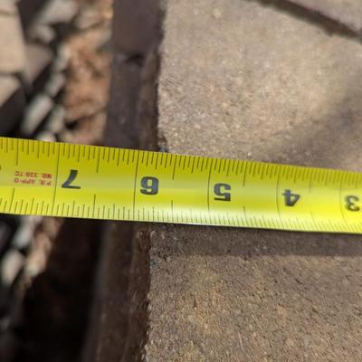 300 Patio Pavers Approx 10" x 6" x 3 1/4" Choice 1
