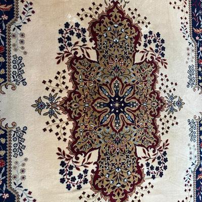 Large Traditional Oriental Rug