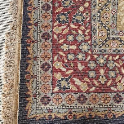 Large Traditional Oriental Rug