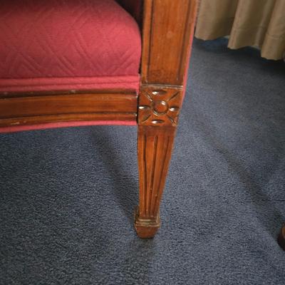 LOT 1L: Barrel Back Arm Chair with Accent Pillow