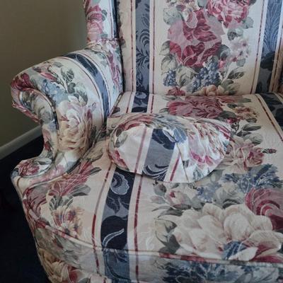 LOT 3L: Broyhill Queen Anne Style Arm Chair with Matching Ottoman